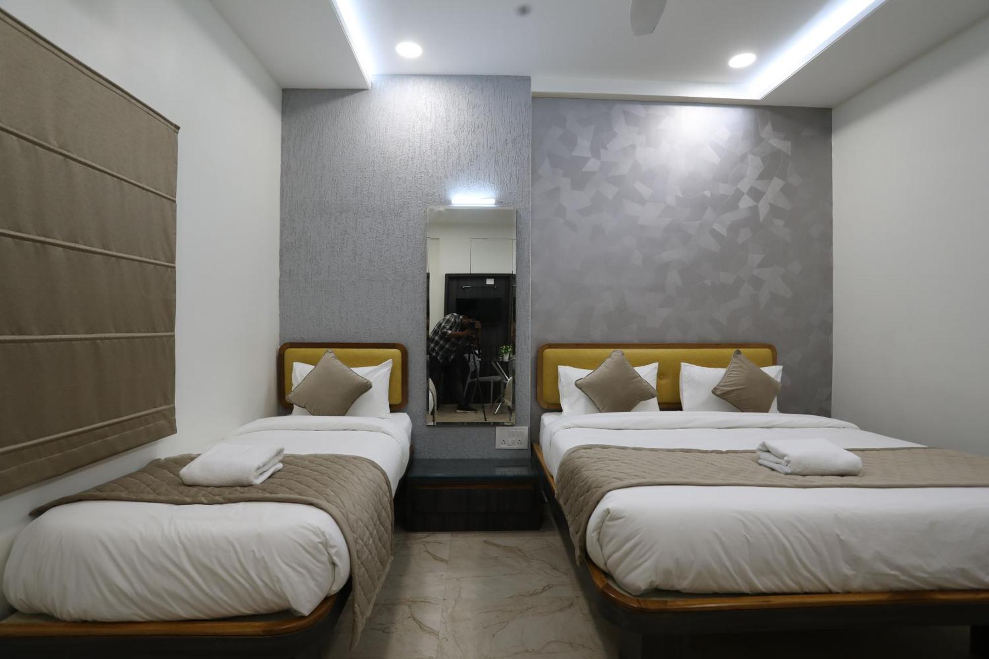 Hotel Ajinkya Palace Aurangabad  Exterior photo