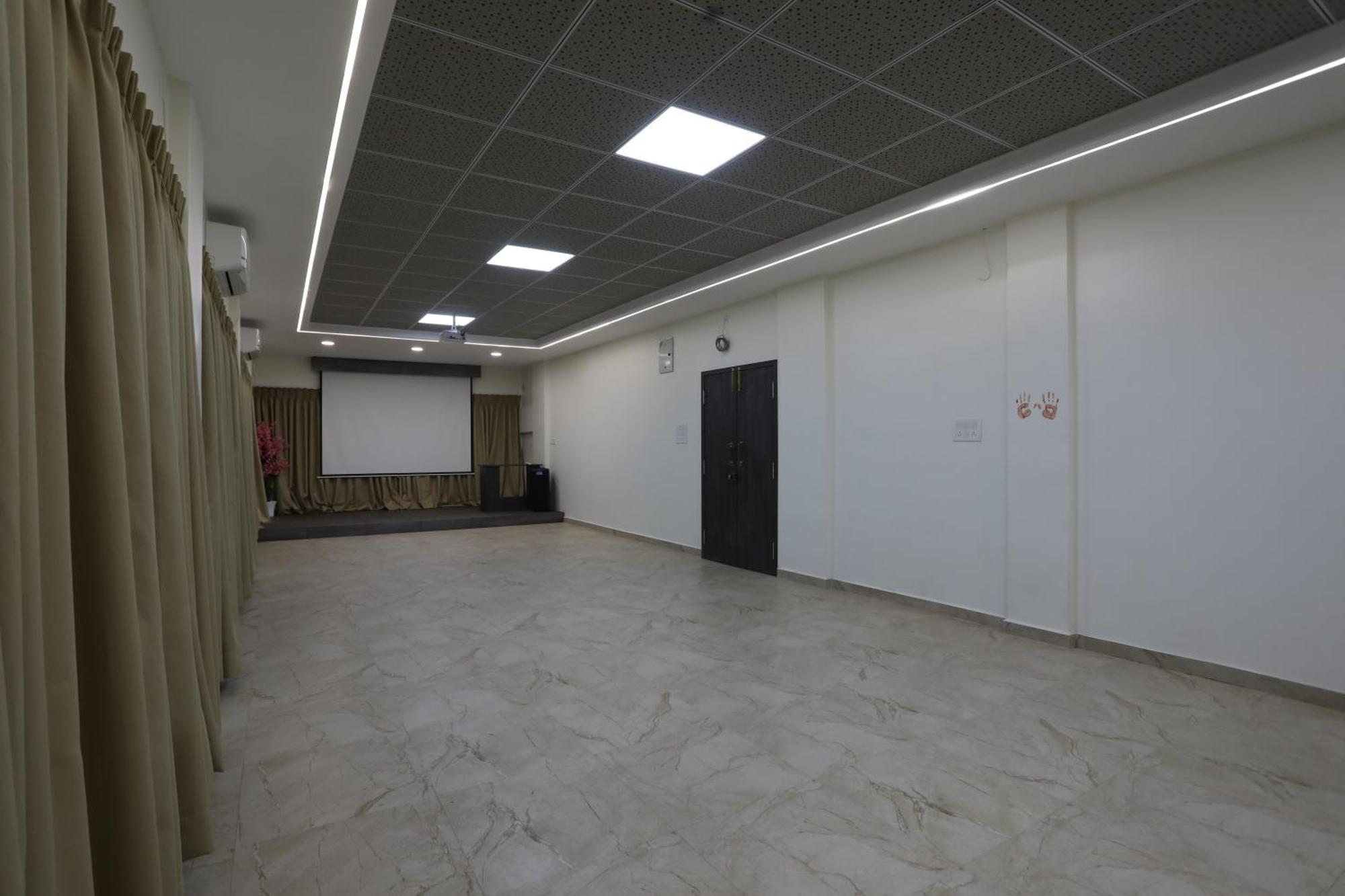 Hotel Ajinkya Palace Aurangabad  Exterior photo